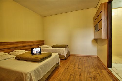 קוריטיבה Hostel Roma מראה חיצוני תמונה